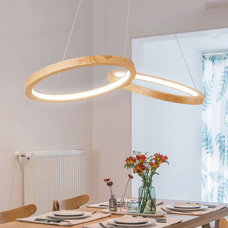 Sala da pranzo leggera a doppio anello in legno moderno lampadario semplice in beige