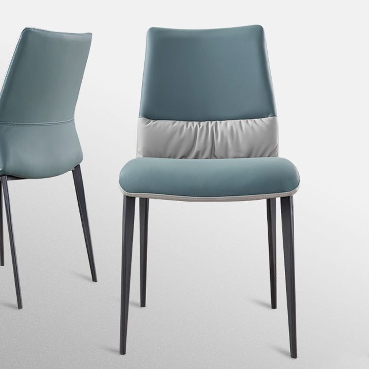 Chaises de salle à manger industrielles en métal, chaise sans accoudoirs en similicuir pour usage domestique (Ensemble de 2)