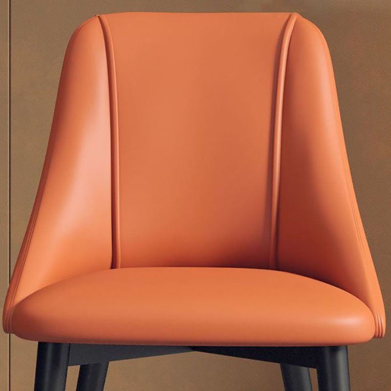 Silla de comedor de cuero de estilo nórdico, sillas de comedor de metal sin brazos para uso doméstico