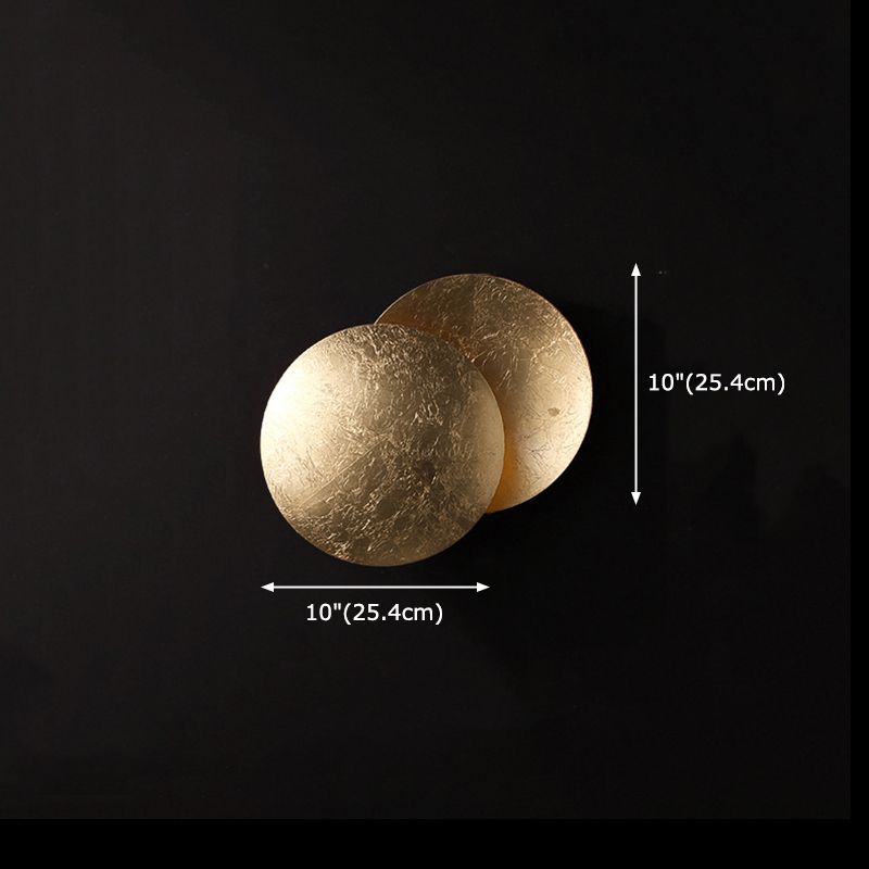 Metal LED Rotatable Wall Sconce in Modern Creative Style Gold Foil Circular Wall Lamp for Bedroom