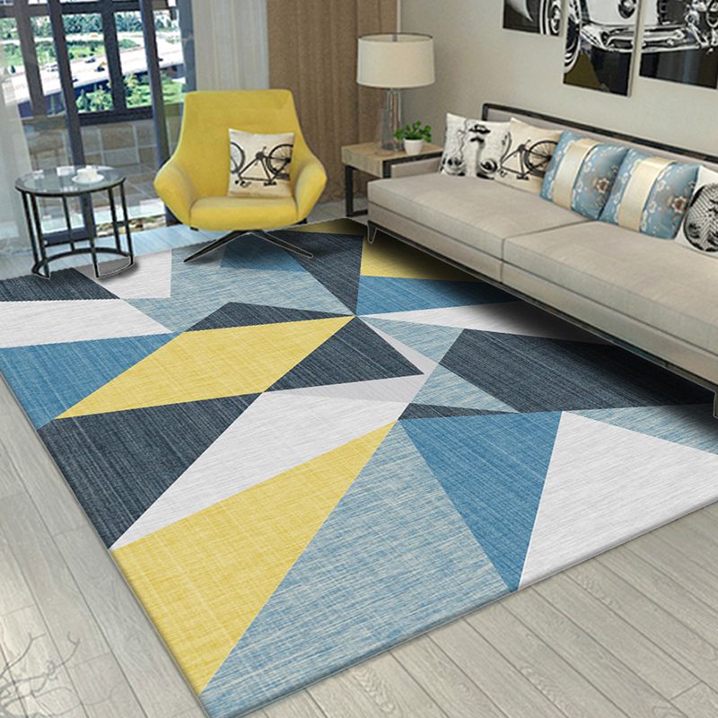Color Mixed Triangle Print Rug Polyester Contemporary Anti-Slip Backing Indoor Rug for Living Room