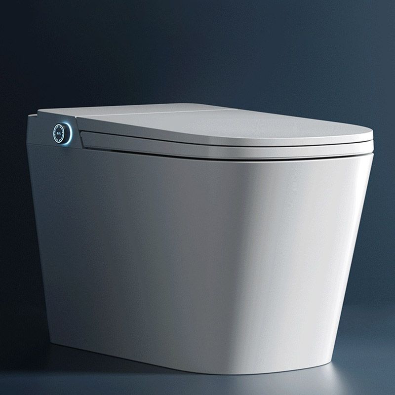 Modern White Skirted Toilet Bowl Siphon Jet Toilet with Seat for Bathroom