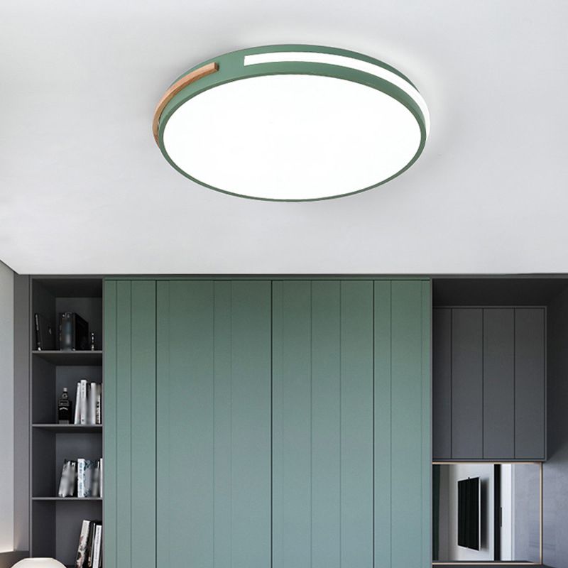 Acrylic Round Flush Mount Lamp Modernist LED Close to Ceiling Lighting for Bedroom