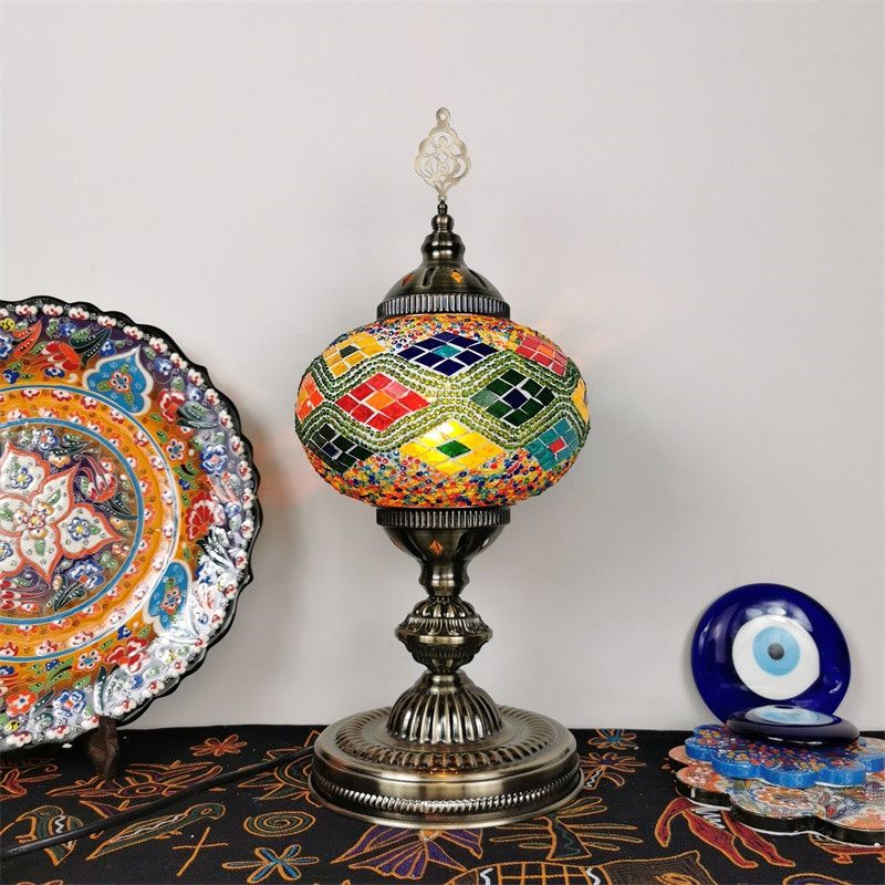 Art Deco Incense Burner Desk Light 1-Bulb Handcrafted Stained Glass Table Lamp in White/Beige/Yellow