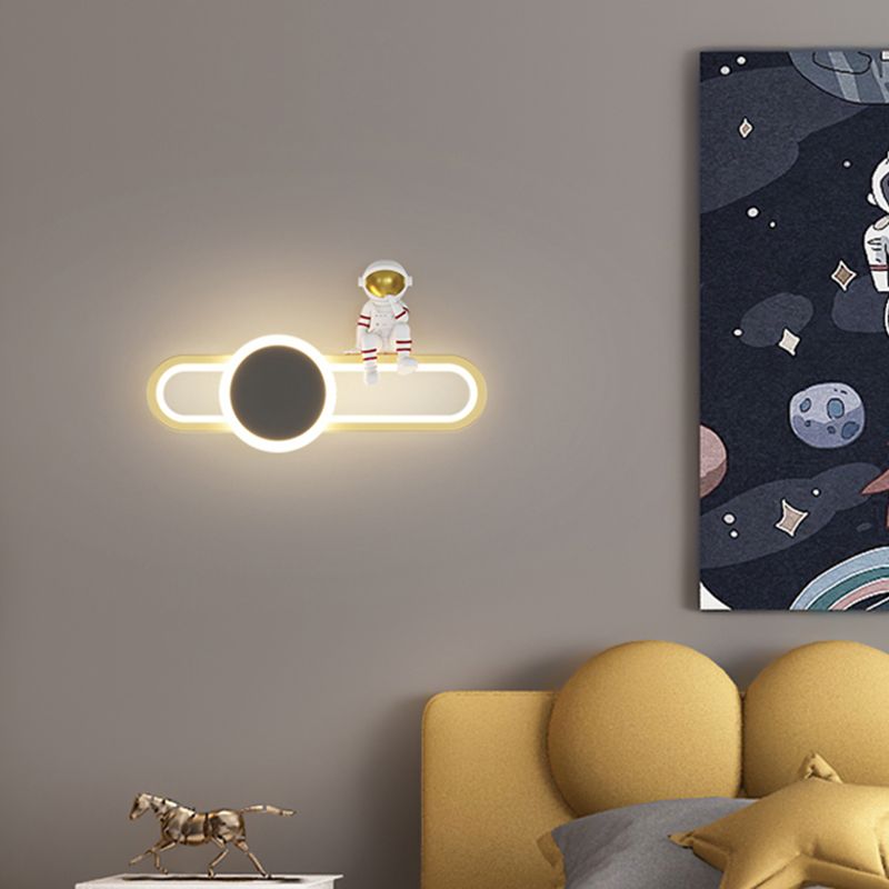 Nordic Style Iron Wall Light Ellipse Shape Wall Lamp for Children's Room (Included Doll)