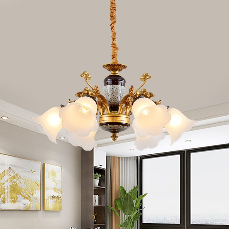 Iluminación colgante floral de vidrio blanco 6 luces de la sala de estar lámpara de lámpara de la sala de estar en oro