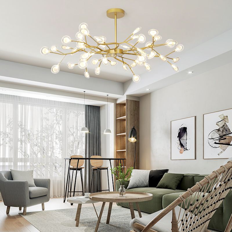 Light Luxury Style Pendant Chandelier Light Metal Chandelier in Gold Finish