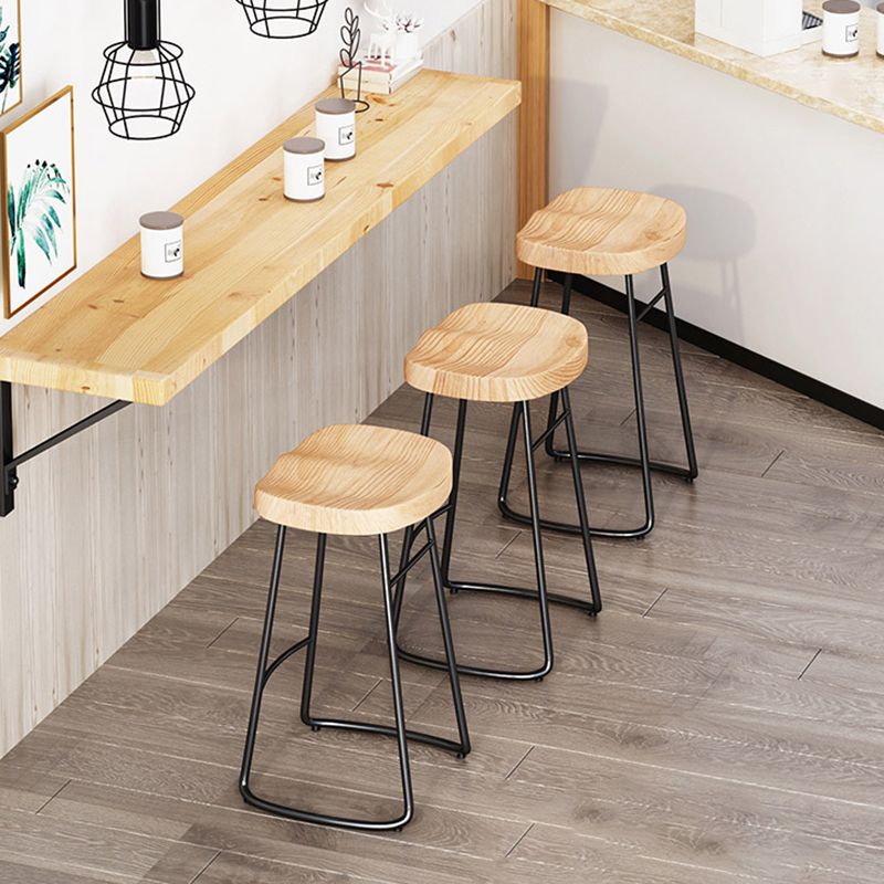 Sgabelli da bar moderni in legno senza schienale sgabello sedile contornato con gambe di ferro