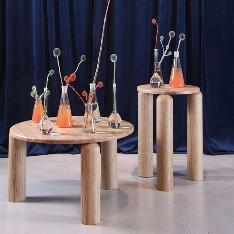Nordic Side Table Round Solid Wooden End Table with Three Legs