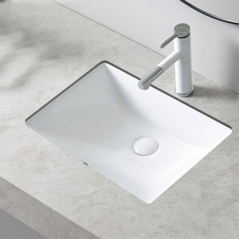 Rectangular and Oval Vessel Sink with No Craftsmanship Basin Sink(Not Including Faucet)