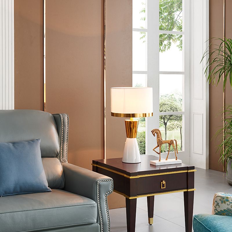 Contemporary 1-Light Table Lamp Cylinder Fabric Table Light for Bedroom