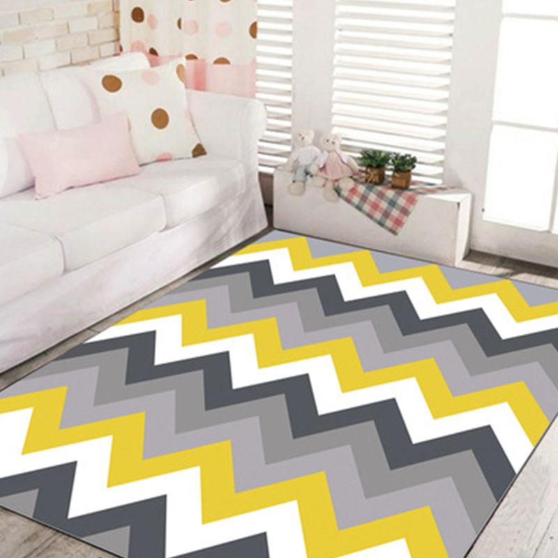 Environmental Modern Area Rug Multi Colored Geometrical Rug Pet Friendly Non-Slip Machine Washable Rug for Home
