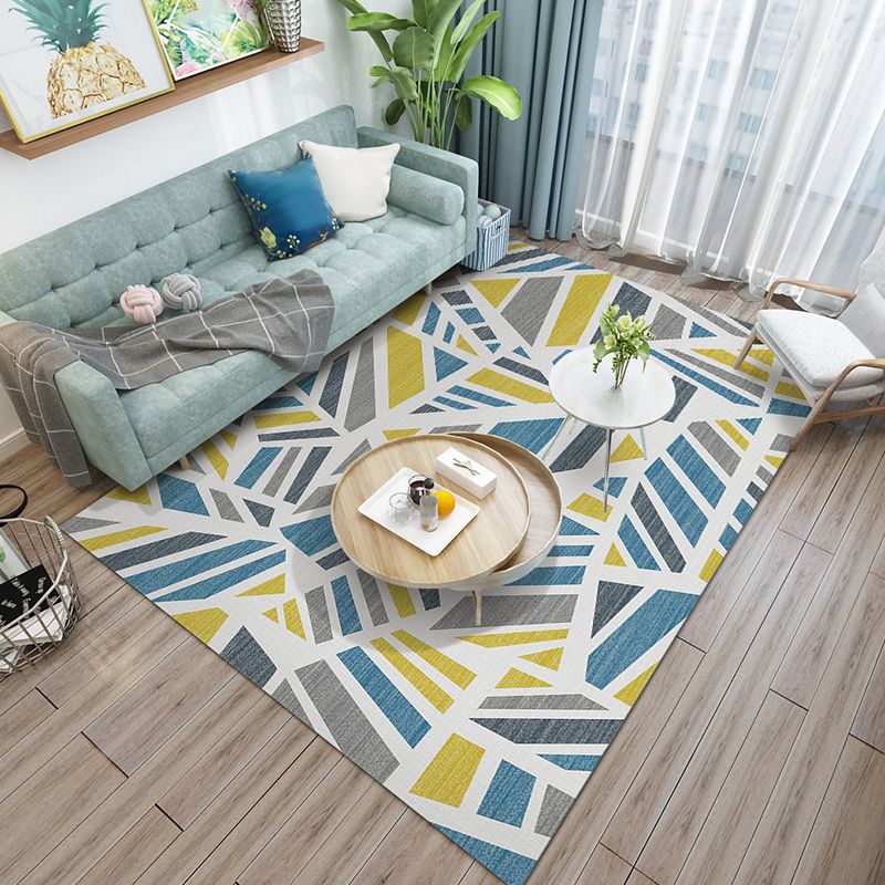 Contemporary Polyester Rug Abstract Pattern Rug Stain Resistant Area Carpet for Living Room