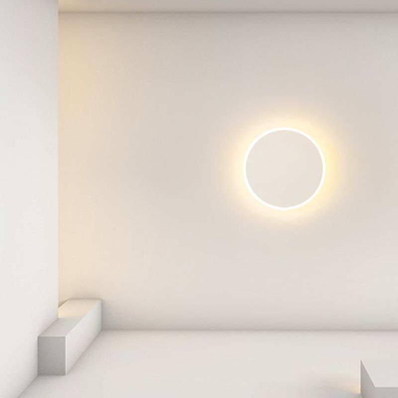 Modern Style Circle Shape Wall Sconce Metal 1 Light Sconce Lighting for Living Room