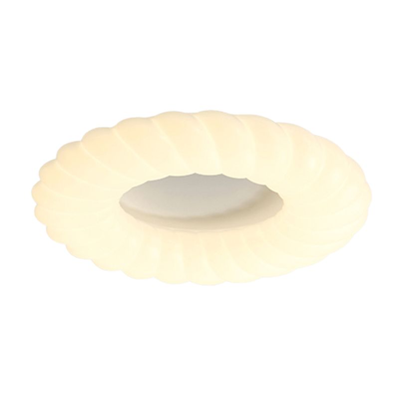 LED Modern Metal Flush Mount Rope Shape Ceiling Light with Plastic Shade for Living Room