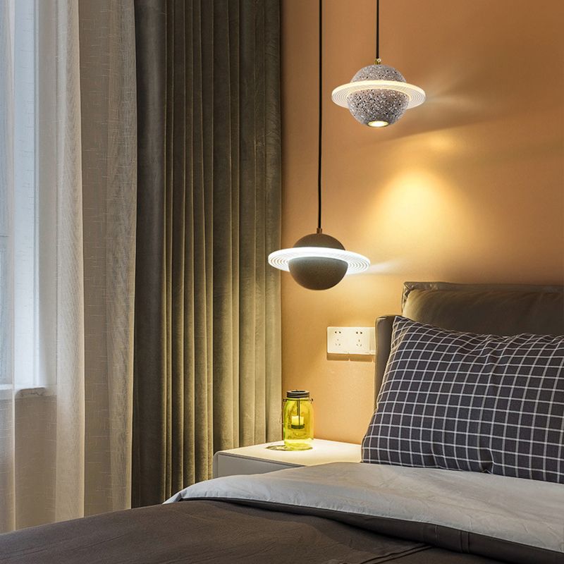 Globe zeitgenössischer Stil Hanging Lampe Acryl -Einweihlampe Lampe