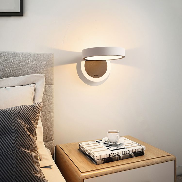 Modern Metal 1-Light Wall Mount Lamp Adjustable Round Wall Sconce for Bedroom