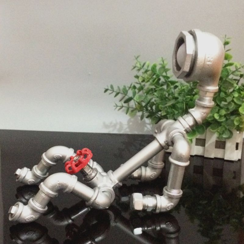 Robot de tuyauterie de lampe de table en argent en fer 1 Bulbe Night Stand Light avec interrupteur de soupape rotatif