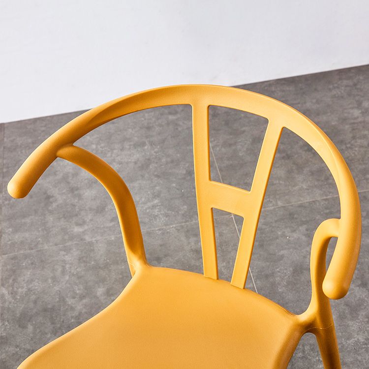 Chaises de salle à manger en plastique de style moderne, chaises de salle à manger empilables pour la cuisine