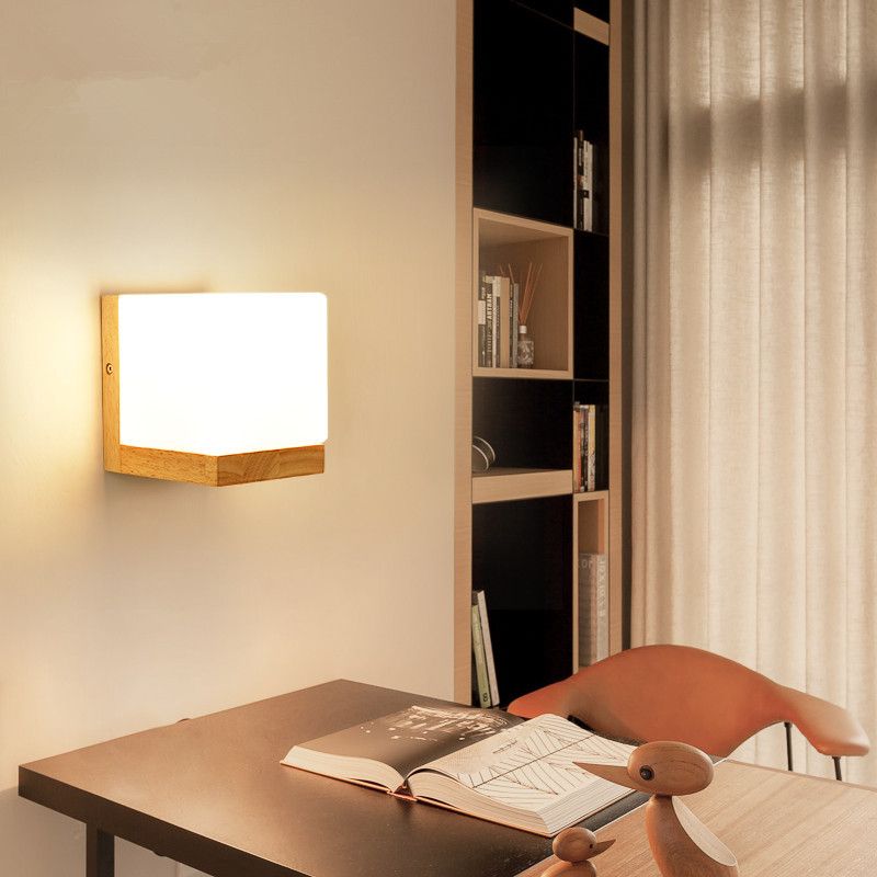 Modern Style Nordic Solid Wooden Sconce Cube Shape LED Wall Mounted Lamp for Bedroom
