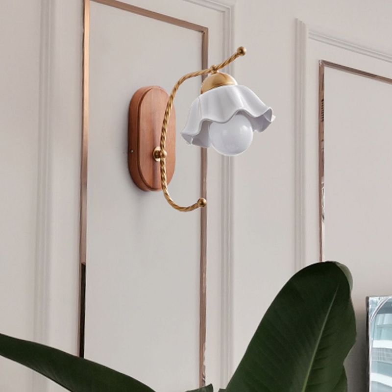 Contemporary White Shade Wall Light 1-Light Wall Mounted Light Fixture for Bedroom