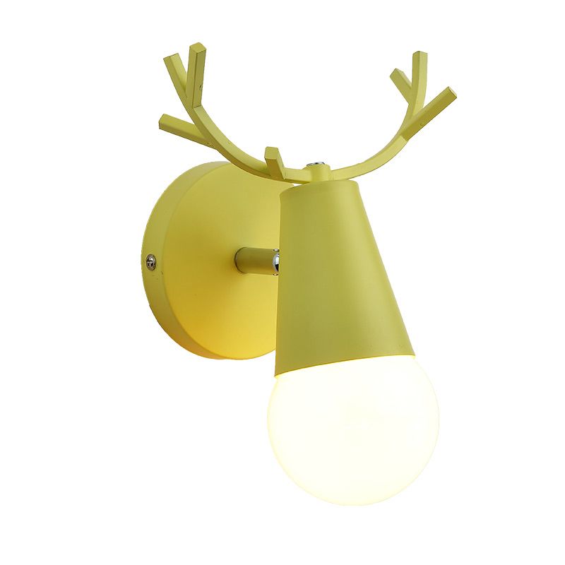 Moderner Stil einzigartige Form Wandleuchten Metall 1 Lichtwandlicht für Schlafzimmer