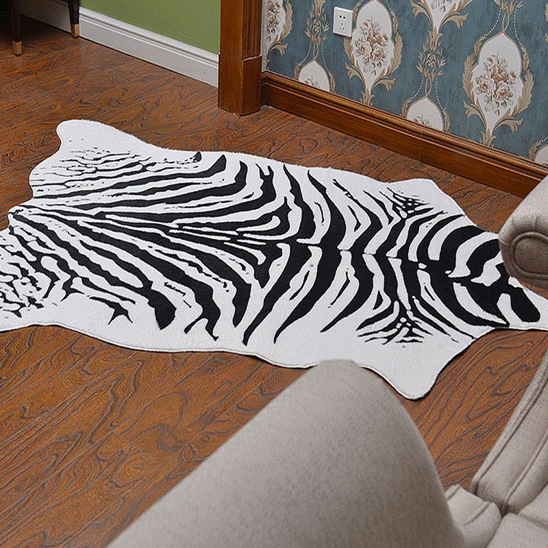 Black Bedroom Rug Modern Zebra Striped Pattern Rug Polyester Pet Friendly Washable Area Rug
