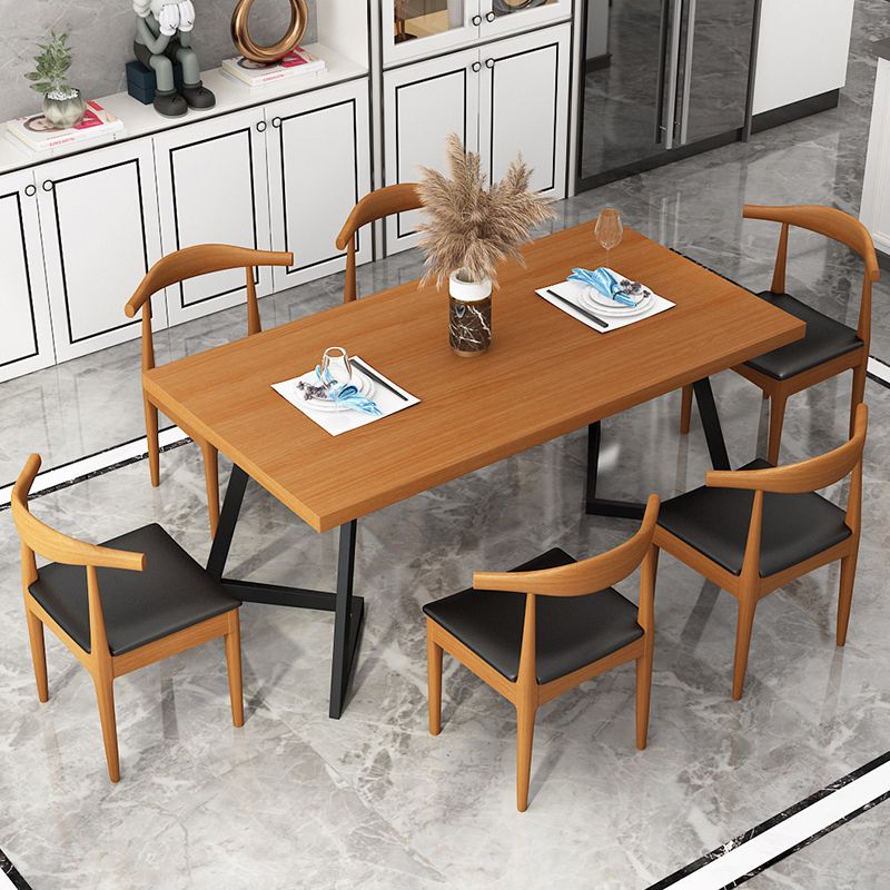 Solid Wood Dining Table Industrial Brown Dining Table with Black Frame