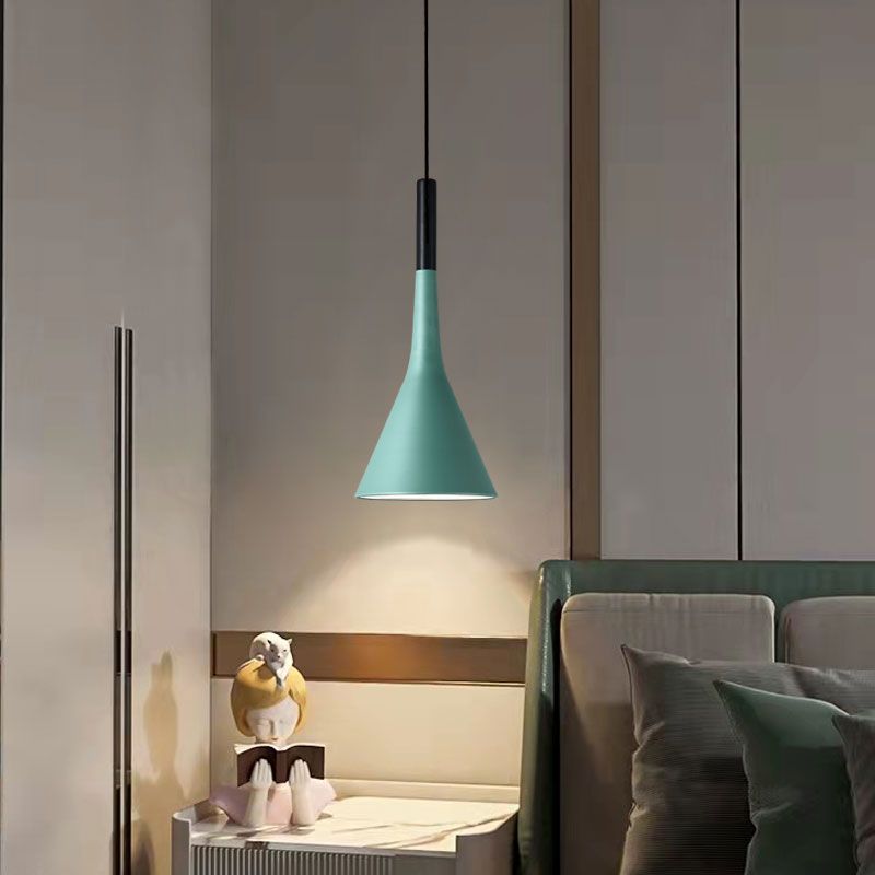 1 Lichthängeleuchte moderne Anhängerlampe mit Eisenschatten für Wohnzimmer