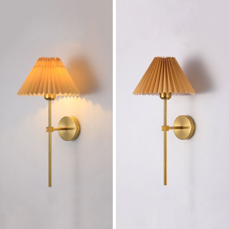 Modernist Wall Sconce Tapered Fabric Sconce Lighting for Bedroom