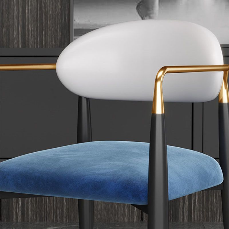 Metal de la cocina del estilo moderno que cena la parte posterior abierta de la silla que cena la silla lateral del brazo