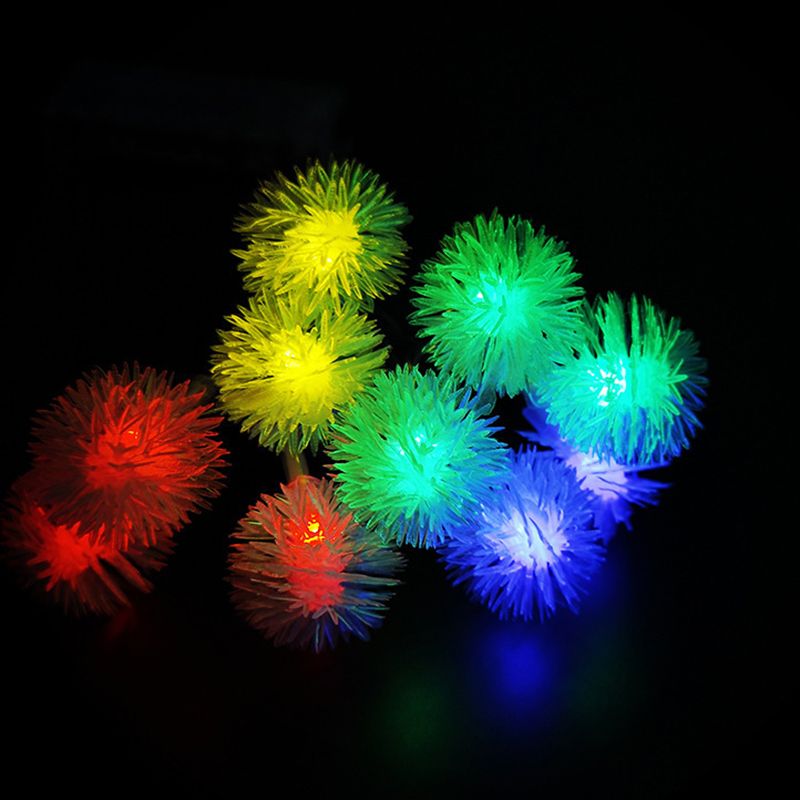 White Pompom LED String Light Modernism Plastic Solar Festive Light for Outdoor
