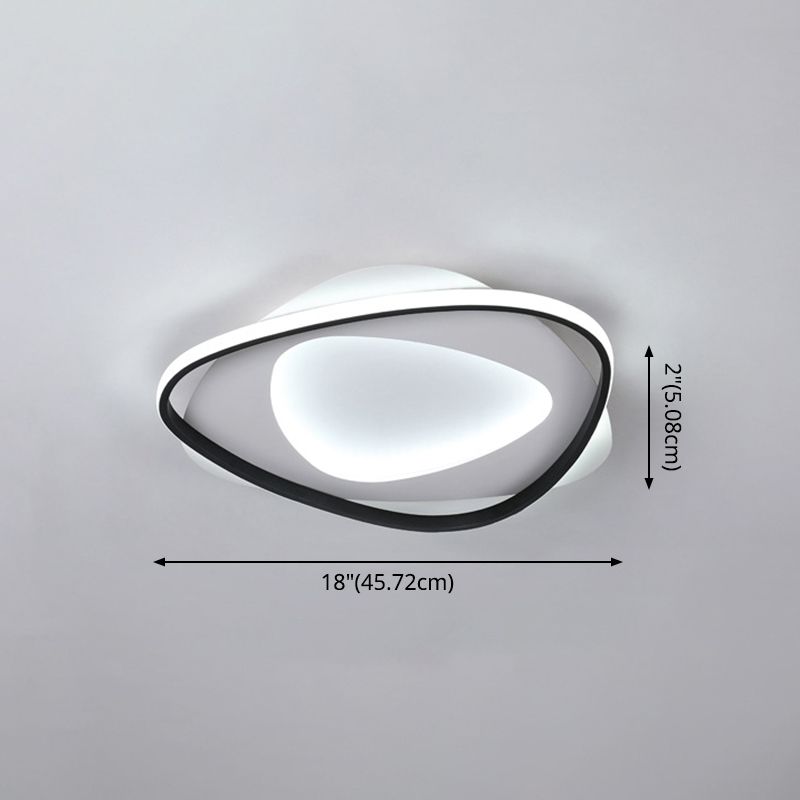 Driehoek Slaapkamer Flush Mount Light Fixture Metaal LED Modern Flush Mount Plafond Licht in zwart