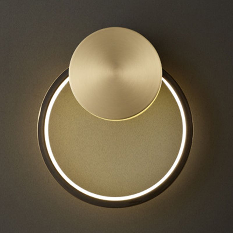 Metal Round Shape Wall Lighting Modern Style 1 Light Wall Mounted Light Fixture