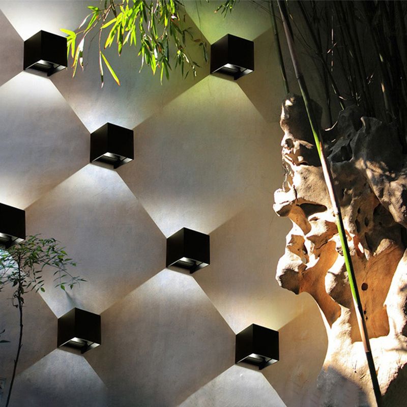 Modern Minimalist Style Square Wall Mounted Light Fixture Metal 2 Lights Wall Lights