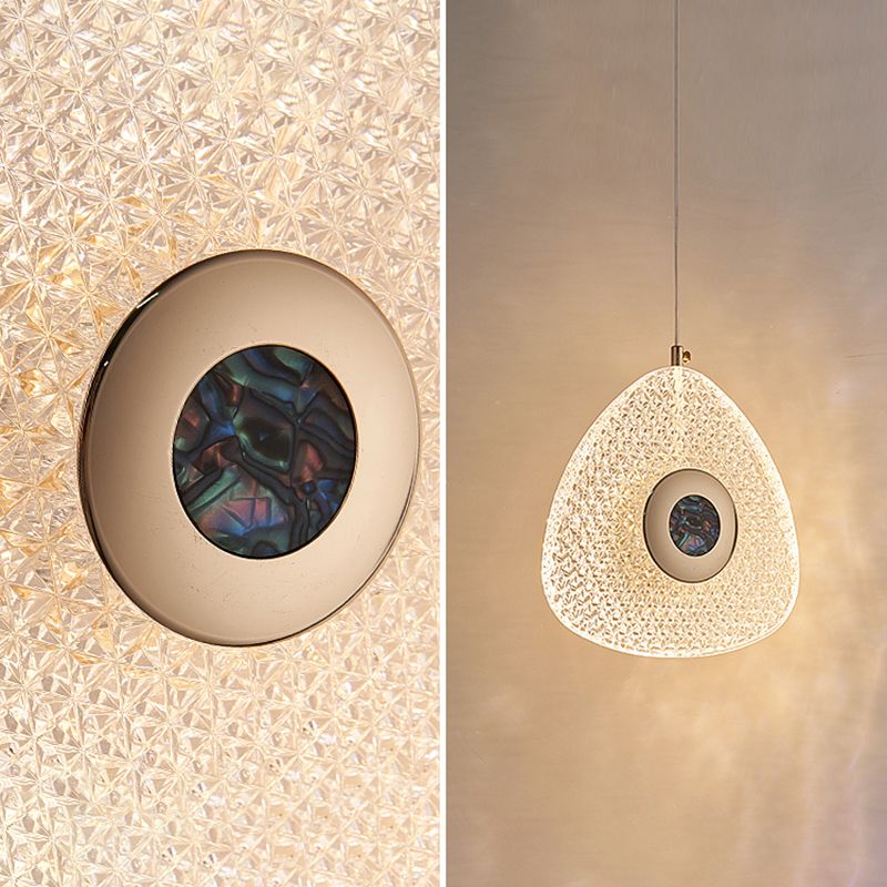 Luminaires suspendus en or lampe de suspension simplicité avec une teinte acrylique claire