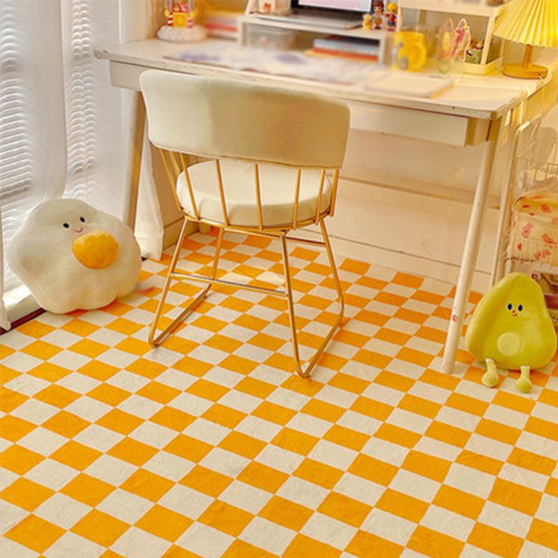 Casual Checkered Print Carpet Polyester Area Rug Non-Slip Backing Indoor Carpet for Home Decoration