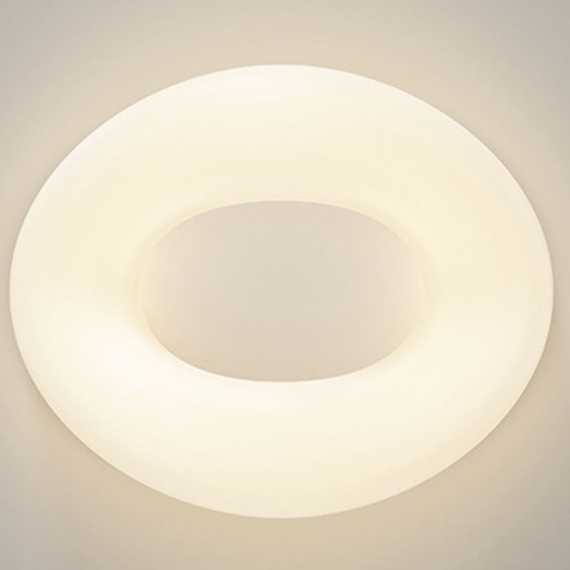 Simple LED Ceiling Light Fixture Curved Flush Mount in White for Bedroom