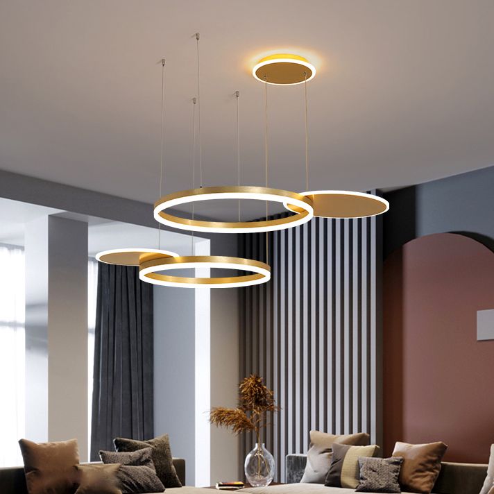 Forme de roue Lights Lights Modern Metal 4 lustres d'éclairage de lustre léger