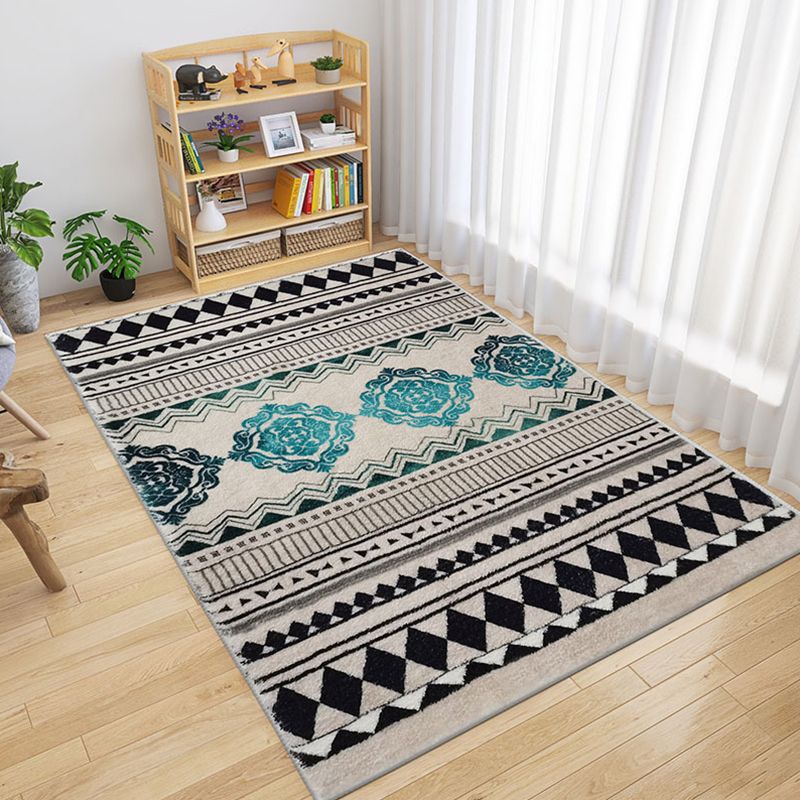 Bohemian Geometric Print Carpet Polyester Indoor Carpet Stain Resistant Rug for Living Room