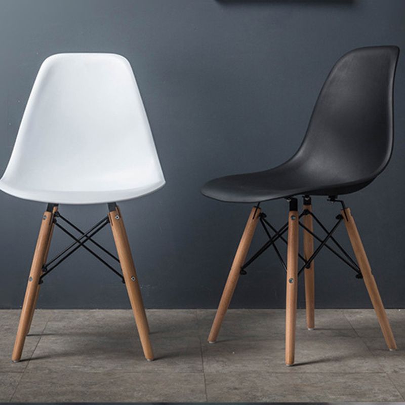 Sedia laterale in legno in stile glam sedia da pranzo per finitura opaca per sala da pranzo