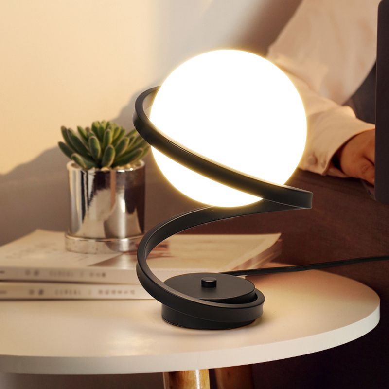Lampade da tavolo moderne per camera da letto con paralume in vetro per soggiorno camera da letto