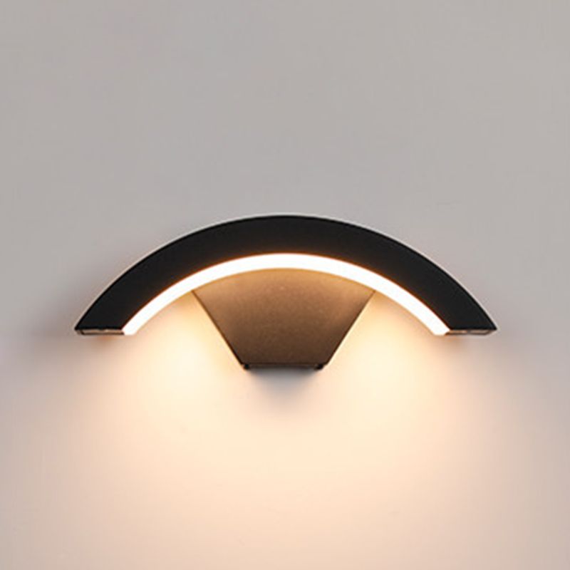 Modern Outside Geometric Wall Light Fixture Metal 1 Light in Black