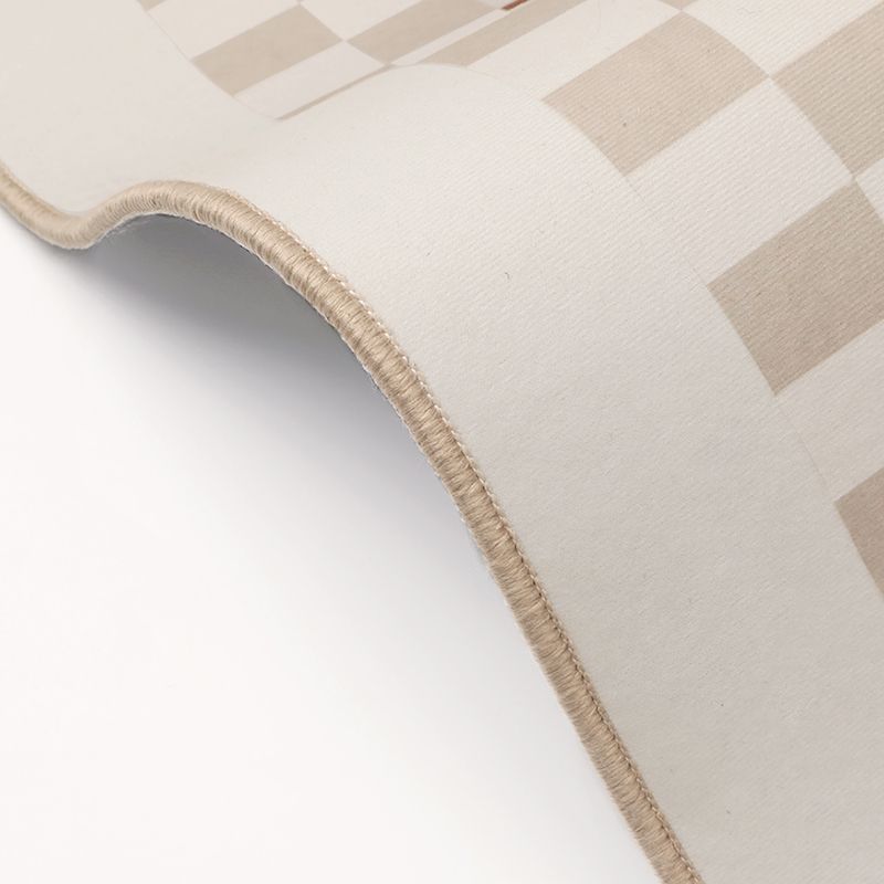 Dark Brown Rug Polyester Check Pattern Rug Stain Resistant Rug for Drawing Room