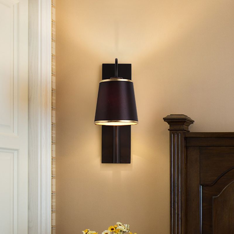 Black Conical Wall Sconce Lighting Nordic 1-Bulb Metallic Wall Mount Light with Gooseneck Arm