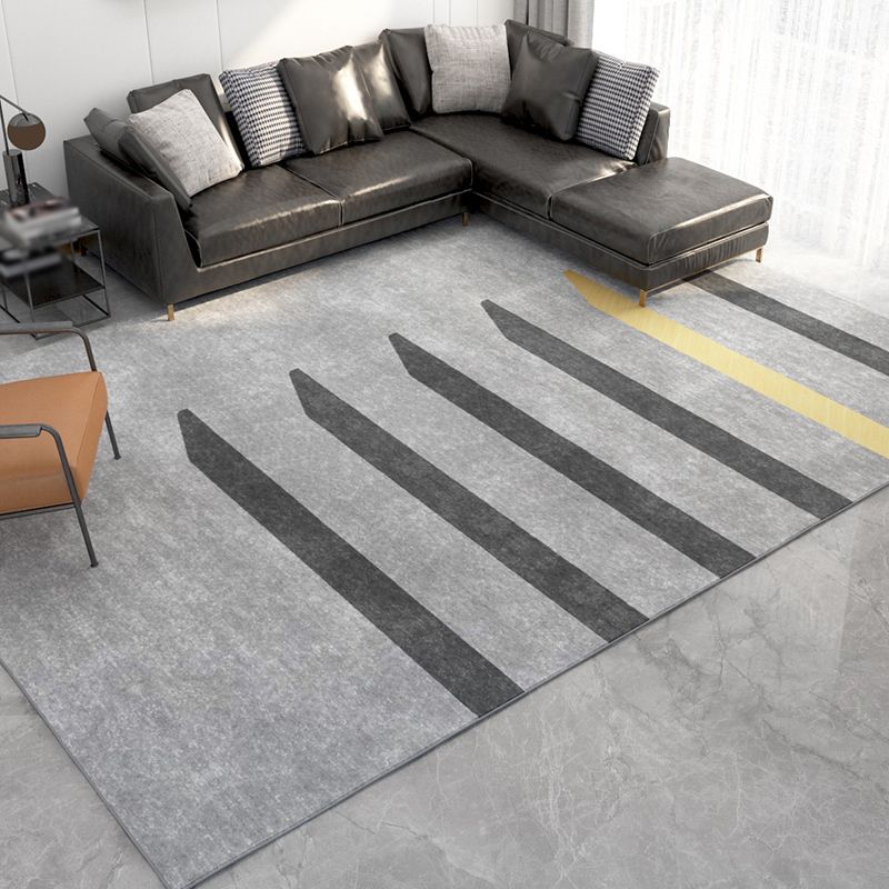 Black Modern Rug Polyester Striped Indoor Rug Non-Slip Backing Rug for Living Room