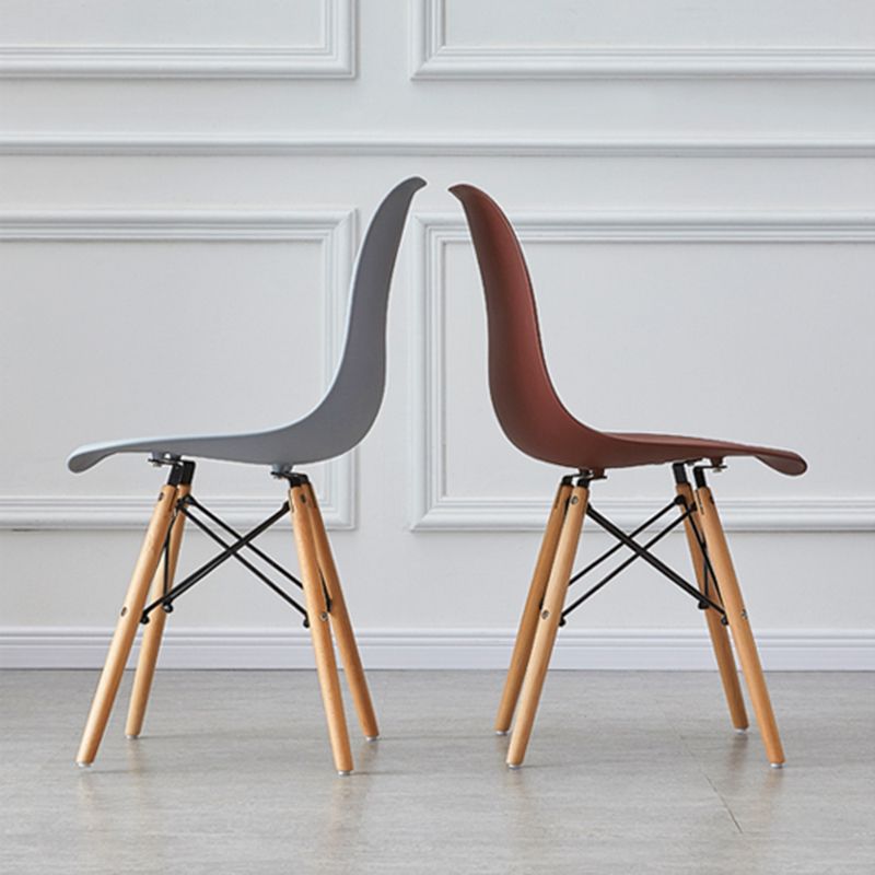 Sedia in legno scandinavo interno-outdoor.