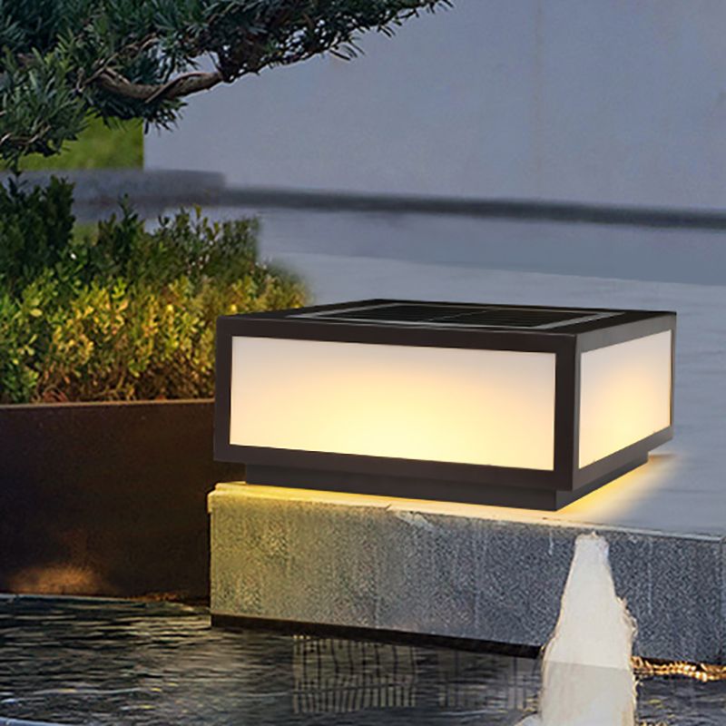 Rectangle Shape Metal Outdoor Light Modern Style 1 Light Solar Pillar Light in Black