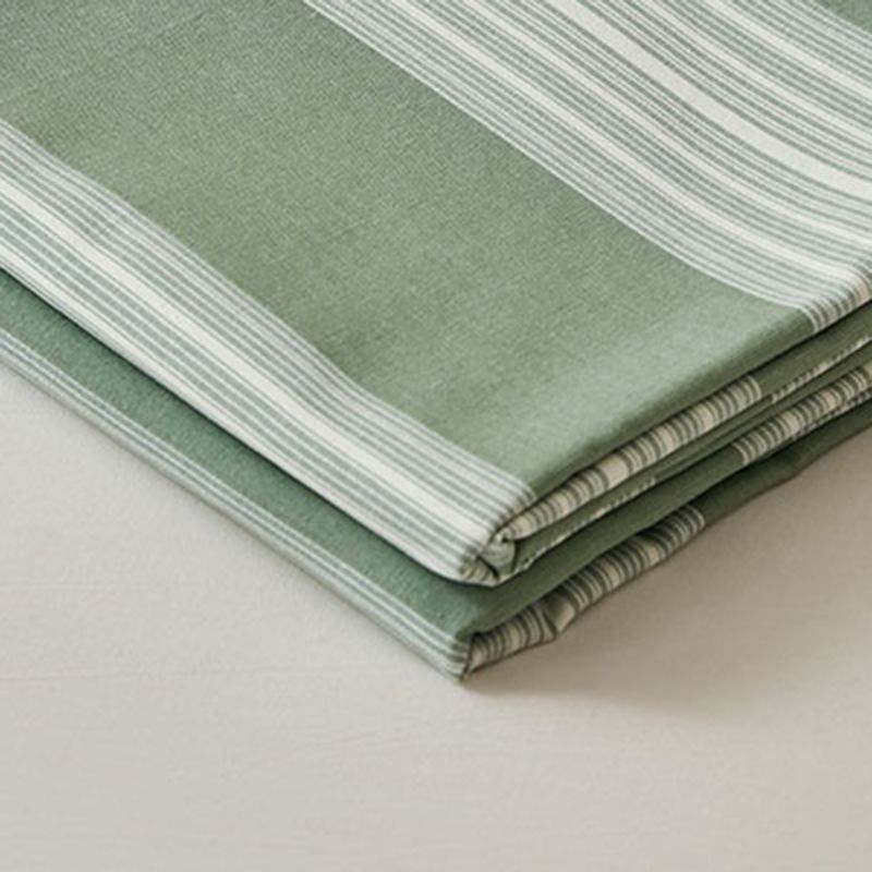 Fashionable Bed Sheet Stripe Patterned Non-Pilling Fade Resistant 100 Cotton Bed Sheet