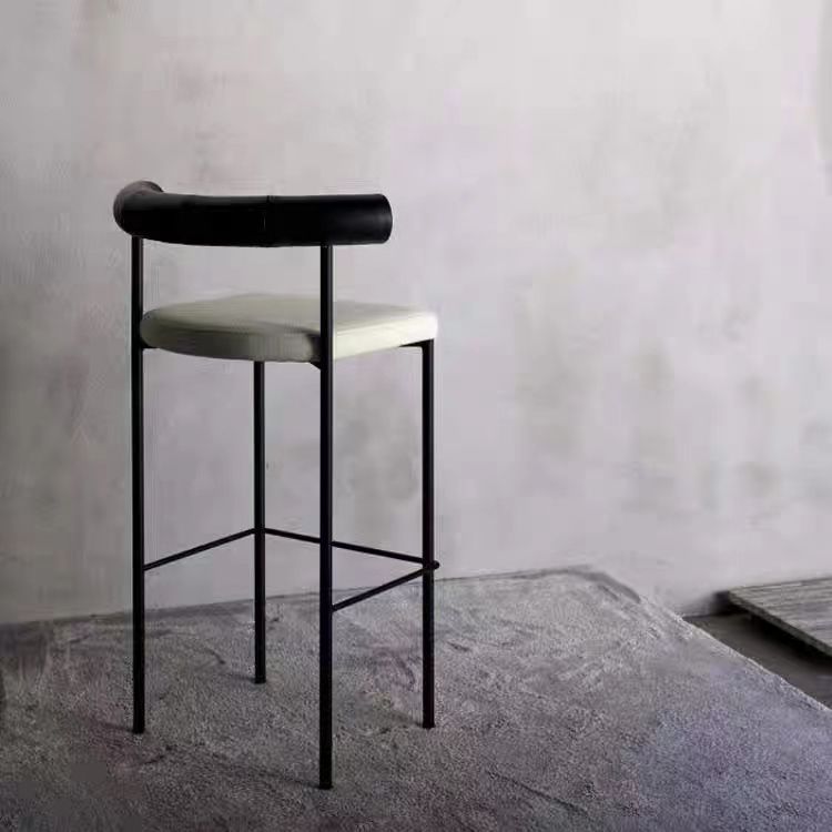 Modern Style Upholstered Counter Stool Low Back Barstool for Indoor